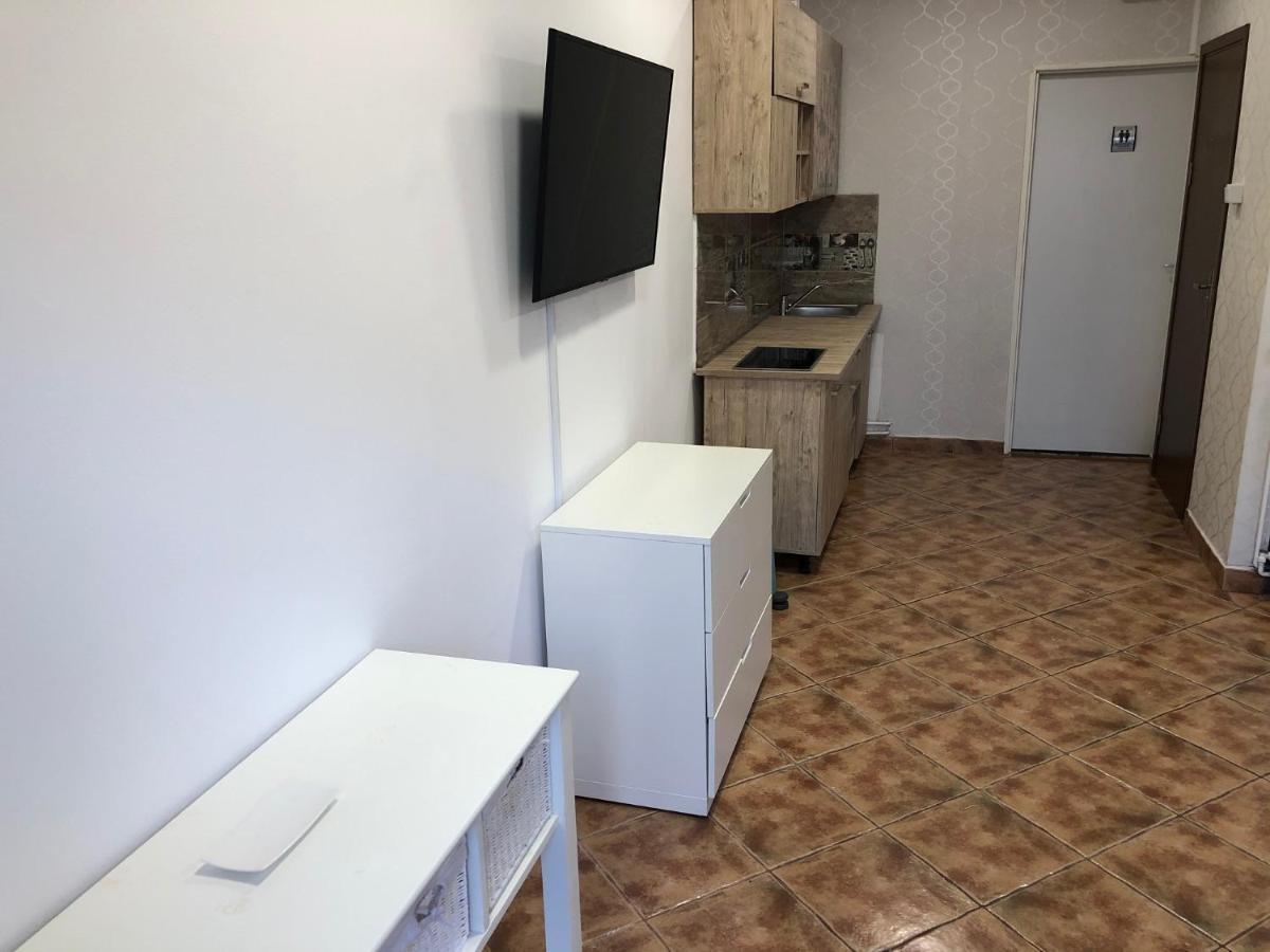Gaby 2 Apartment Brasov Exterior photo